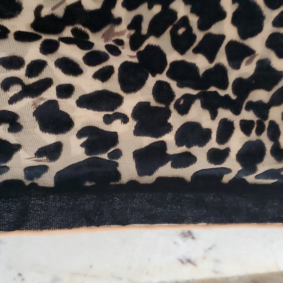 Scarf - Picture 2 of 3